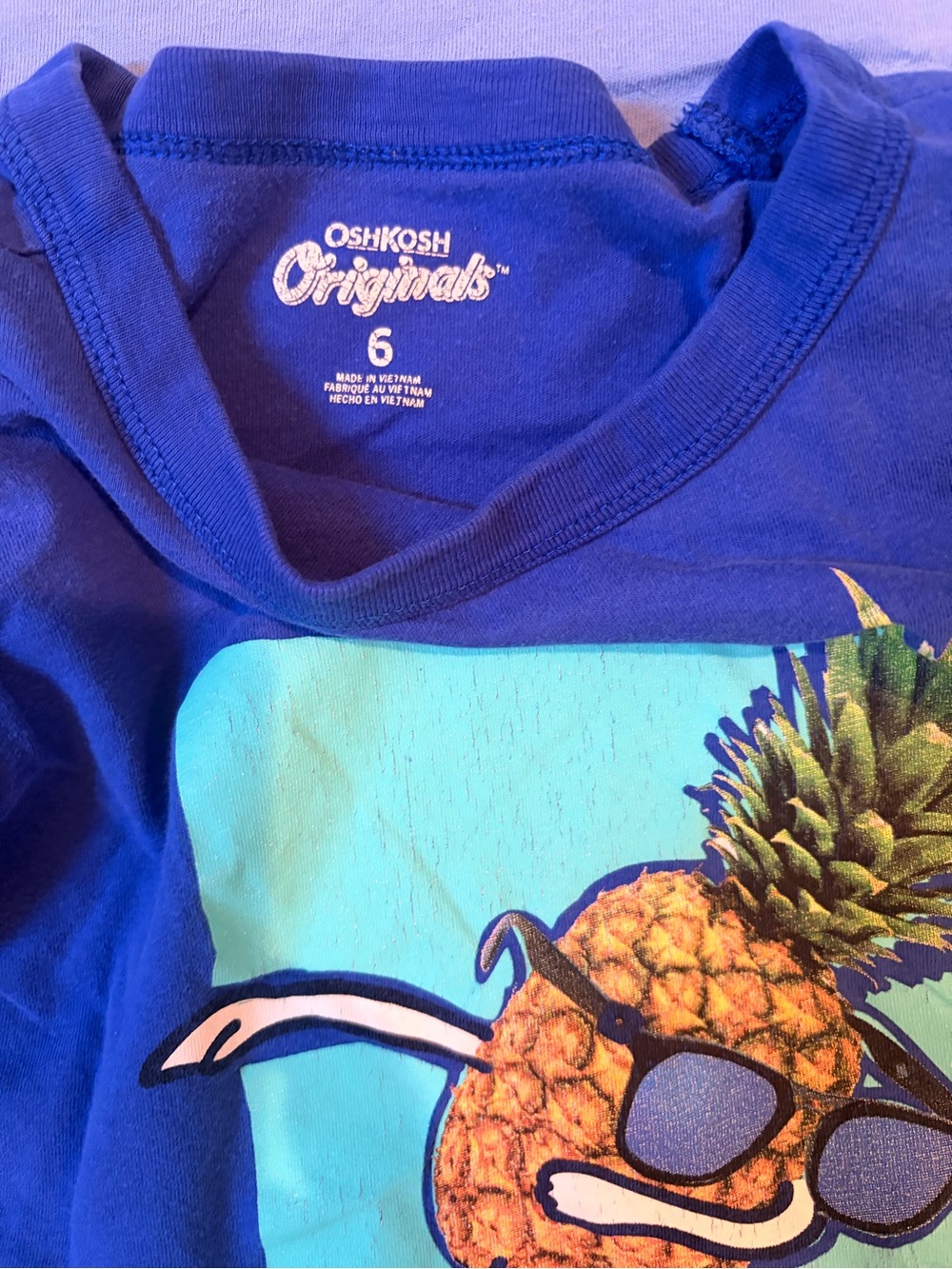 Graphic Tee bundle - Picture 3 of 6